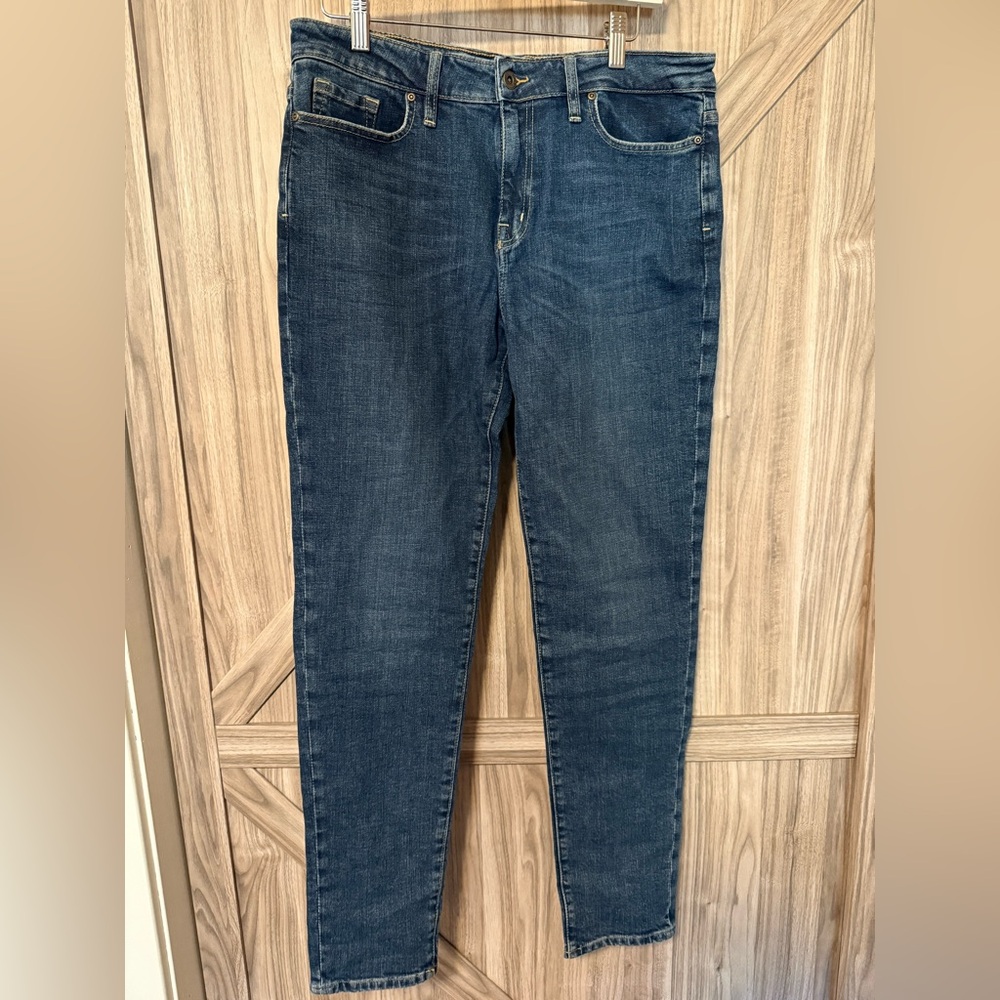 Stylish Indigo Women's Skinny Jeans